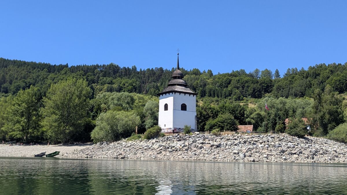 Mara kostol veža